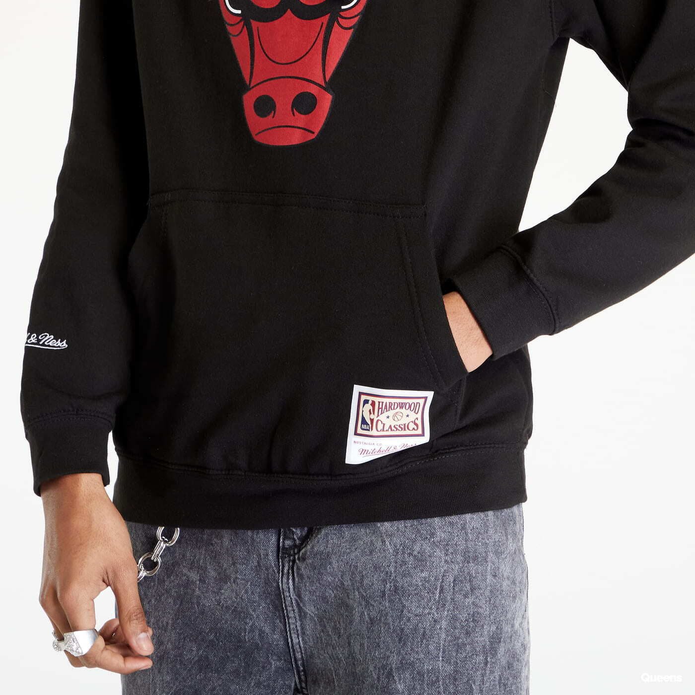 Mitchell & Ness Slap Sticker Hoodie Black (FPHD4771-HROYYPPPBLCK) – Queens  