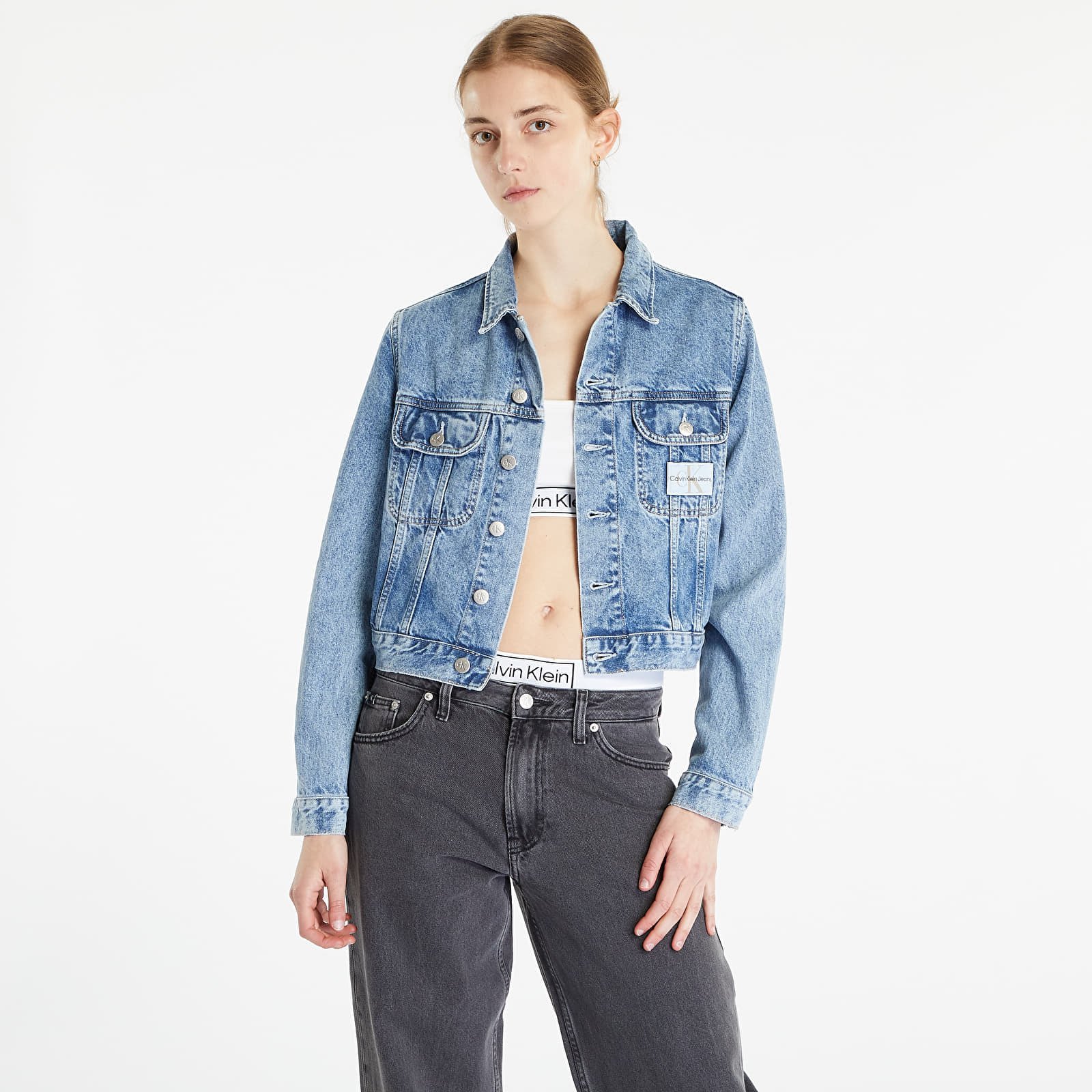 Calvin Klein womens Denim Trucker Jacket | Calvin klein jeans women, Womens  fashion jackets, Trucker jacket women