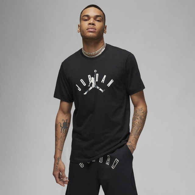 Jordan wears the goods - 010 - Shirt Black DN9827 - Fit NBA