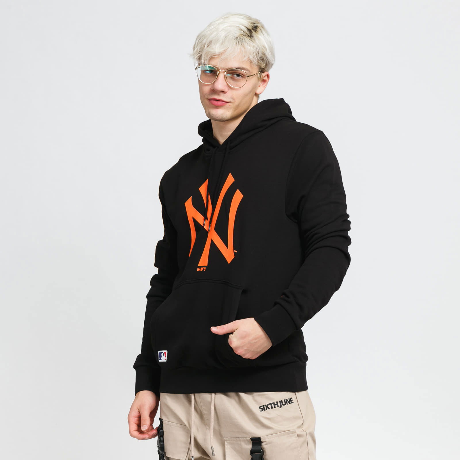 New York Yankees New Era Infill Team Logo Hoodie