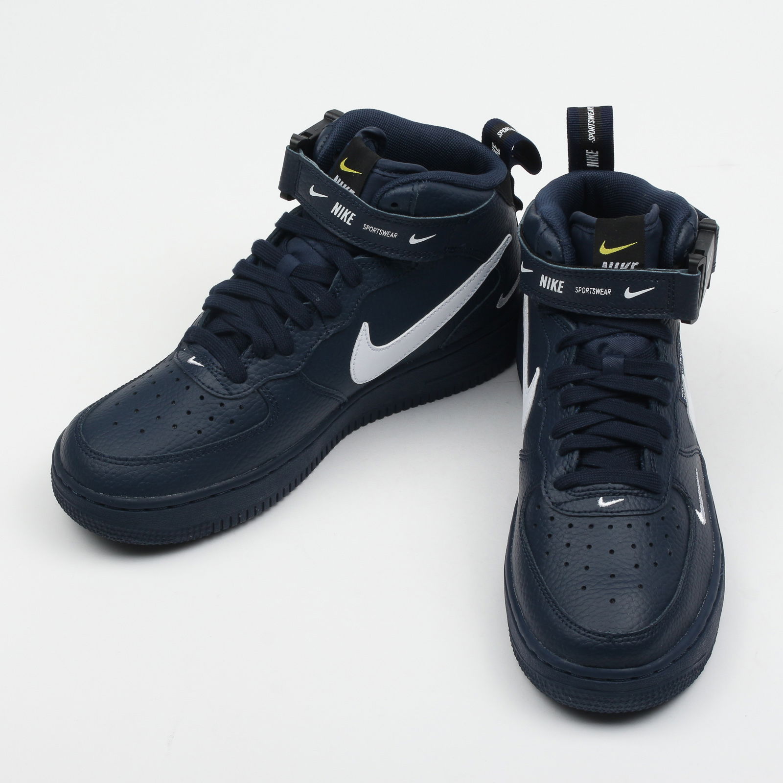 (GS) Nike Air Force 1 Mid LV8 'Overbranding' AV3803-400