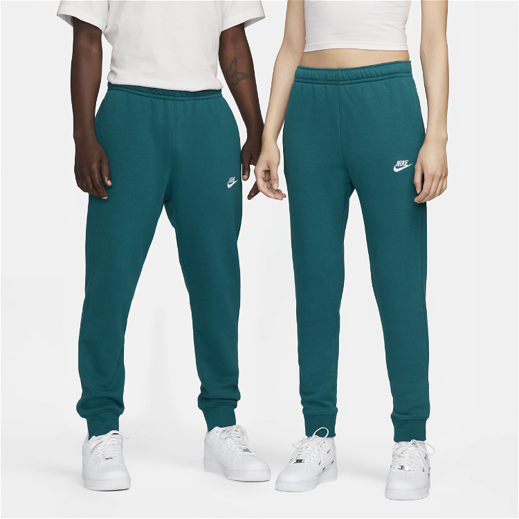 Sweatpants Nike Sportswear Club Fleece BV2671-381