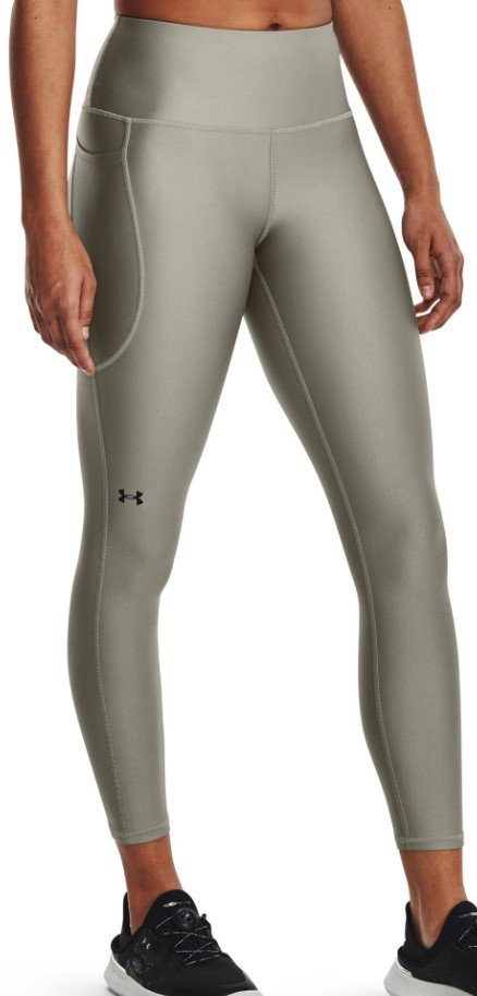 These Under Armour Leggings Are Extra Cooling on Your Skin When Workouts  Get Sweaty | Under armour, Leggings, Clothes
