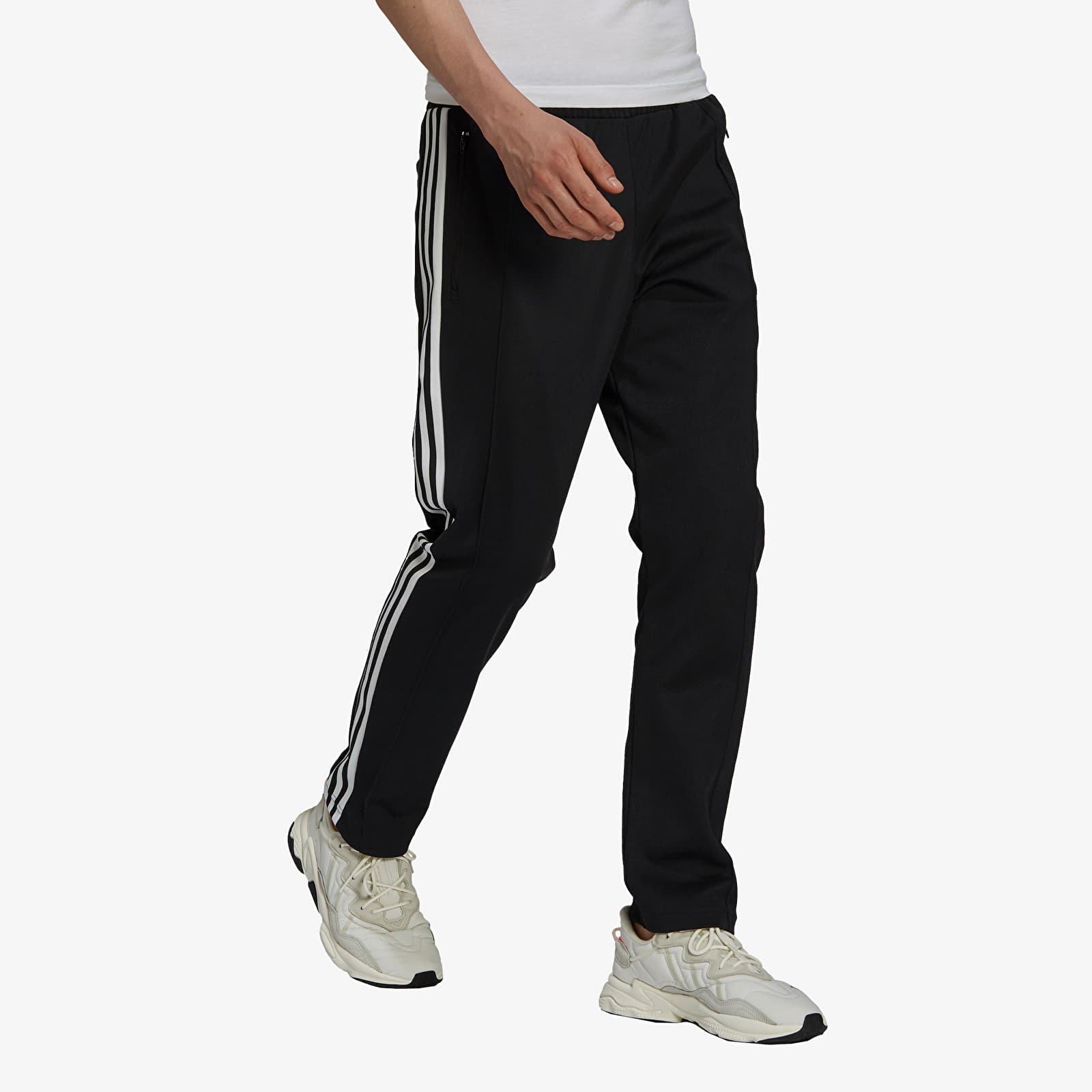 Sweatpants adidas Originals Beckenbauer Track Pants H09115 | FLEXDOG