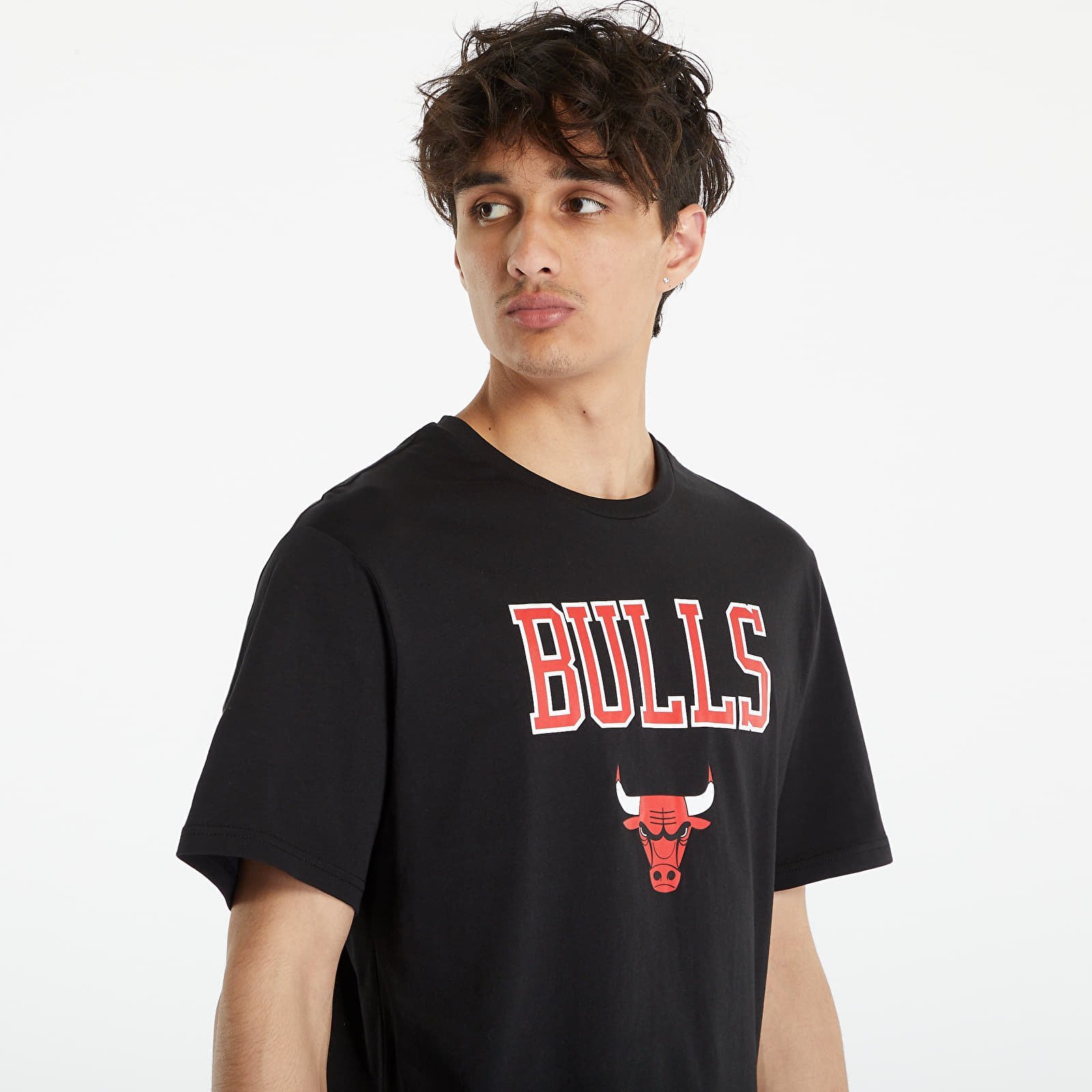 Chicago Bulls NBA Infill Graphic White T-Shirt