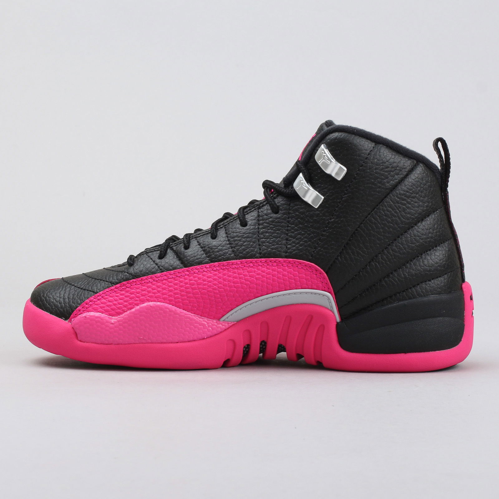 Air jordan 12 hot sale retro black and pink