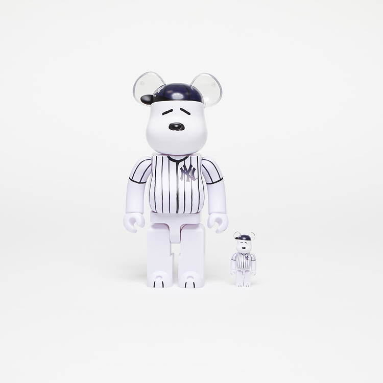 Collectible Medicom Toy PEANUTS Snoopy BE@RBRICK x MLB New