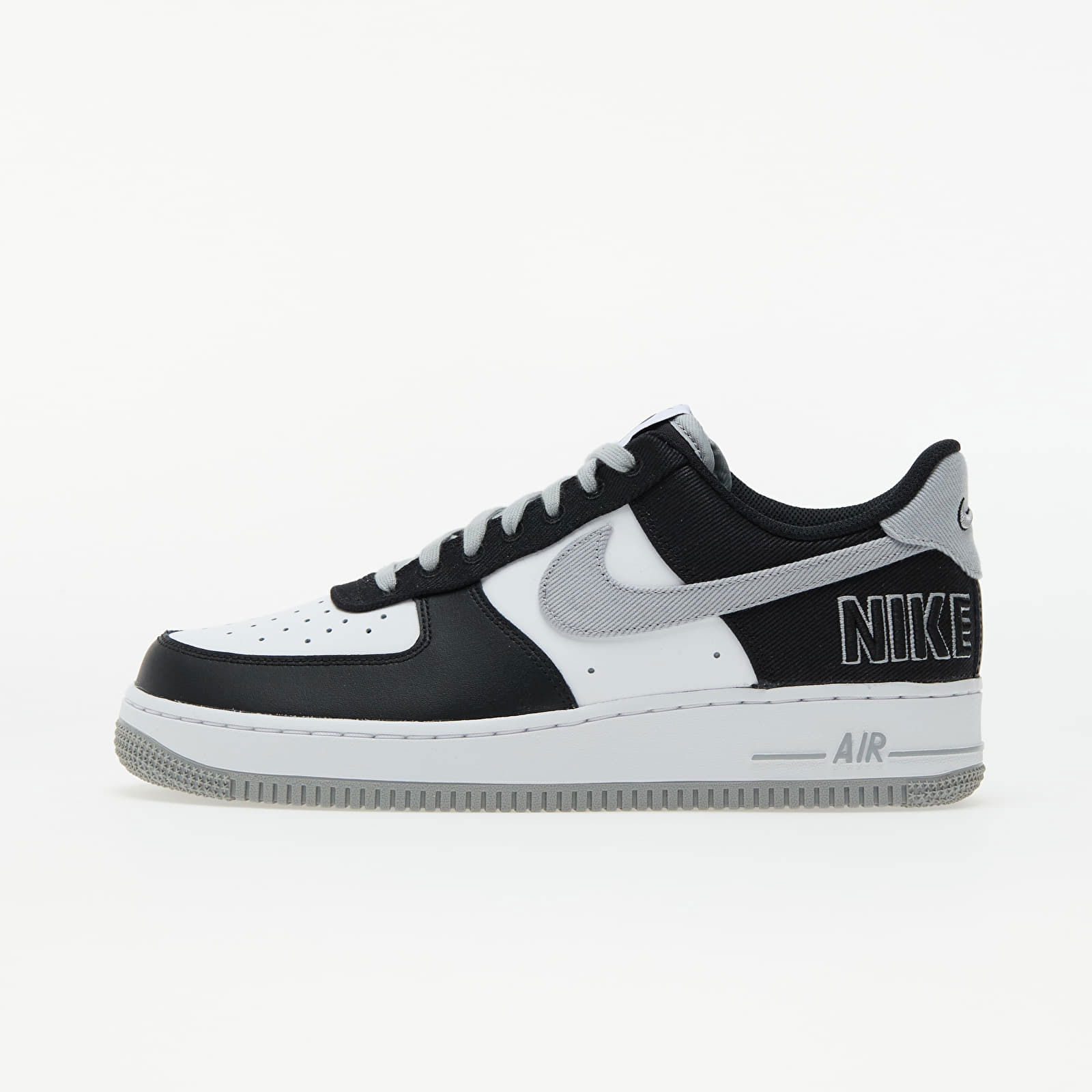 Nike Air Force 1 Low '07 LV8 EMB 