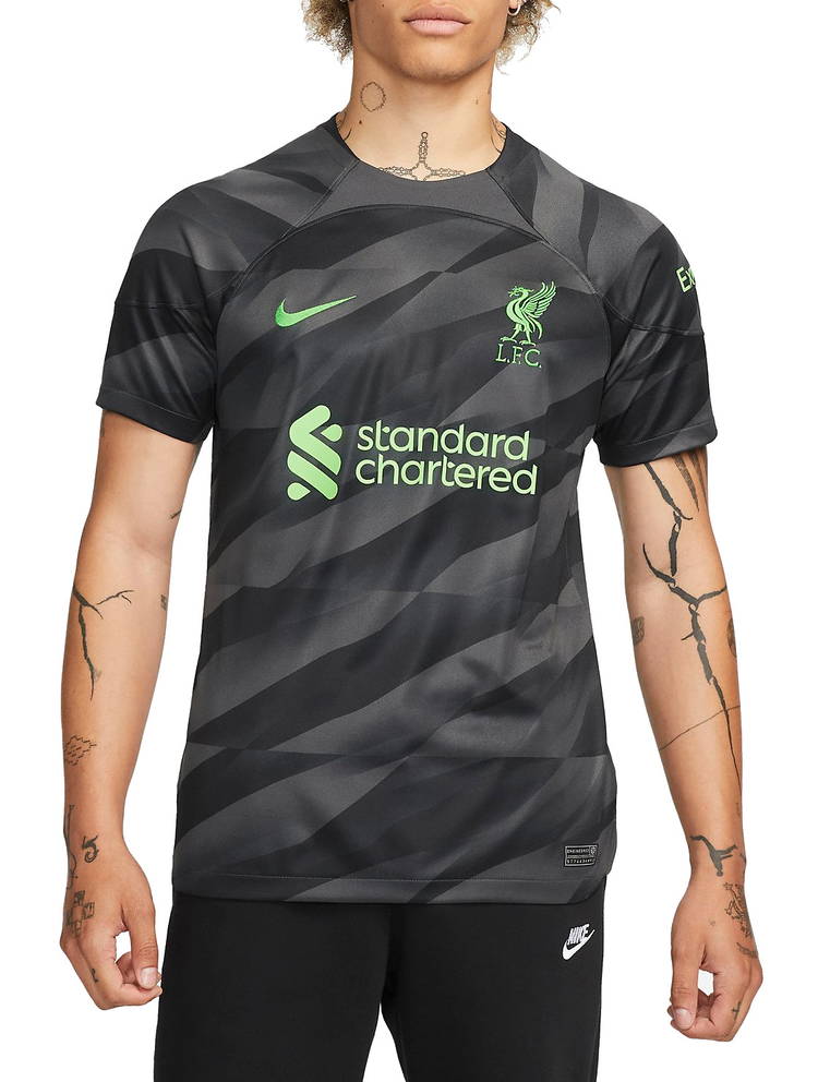 Nova Camisa Liverpool e Lebron James 2023/24