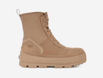 UGG The ® Lug in Tan, Size 5.5, Leather 1143833-SAN