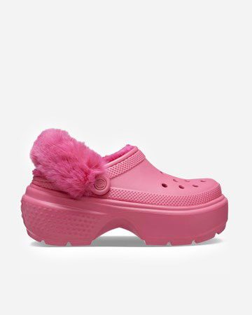 Furry clearance crocs pink