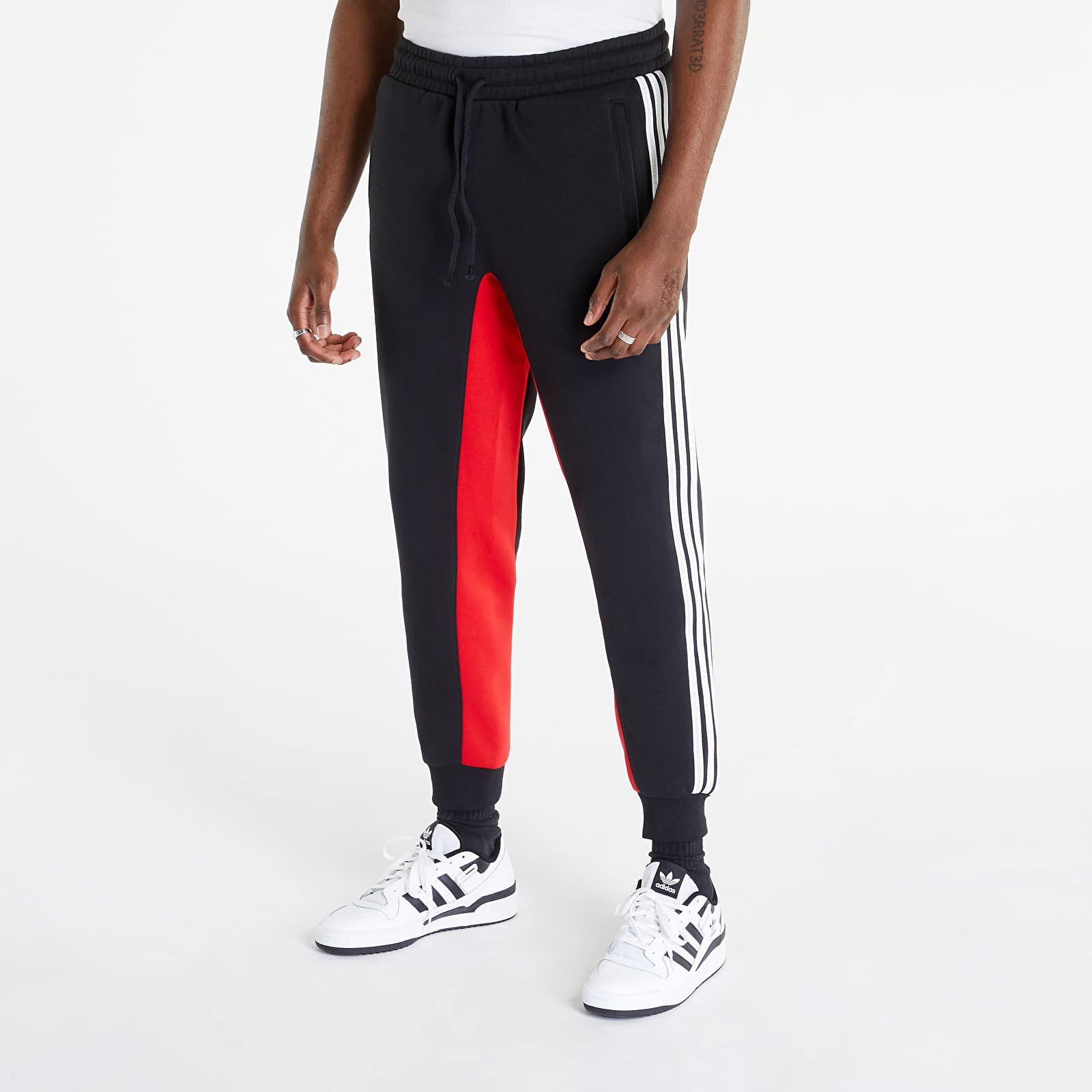 Sweatpants adidas Originals Sustainability Fleece Track Pants IC5548 ...