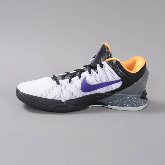 Release Date // Nike Kobe VII - White/Black-Gold-Purple