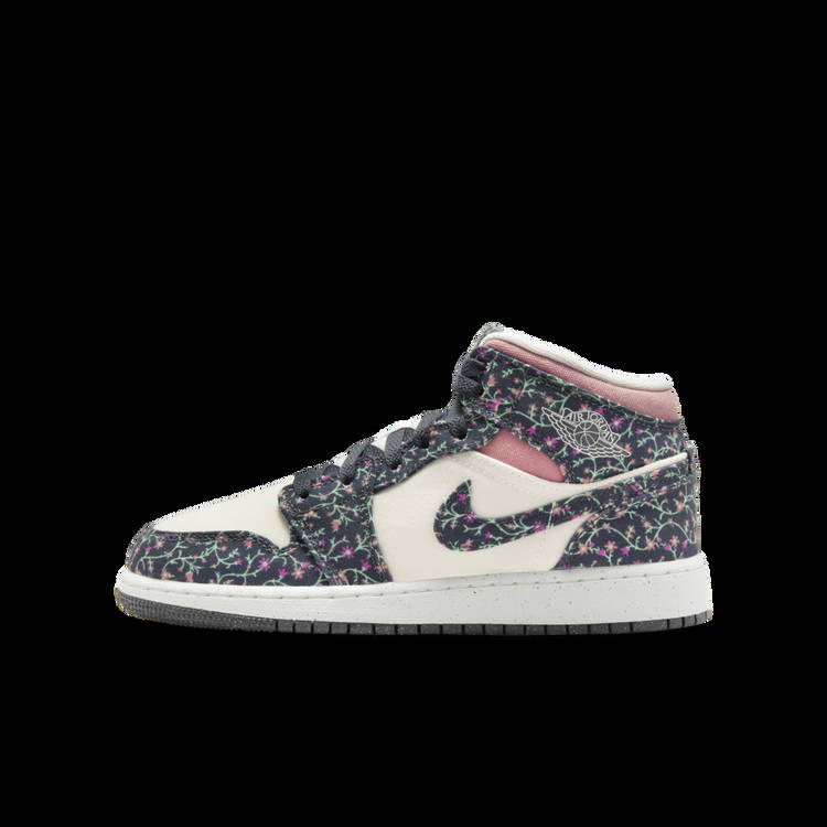 Jordan store 1 floral