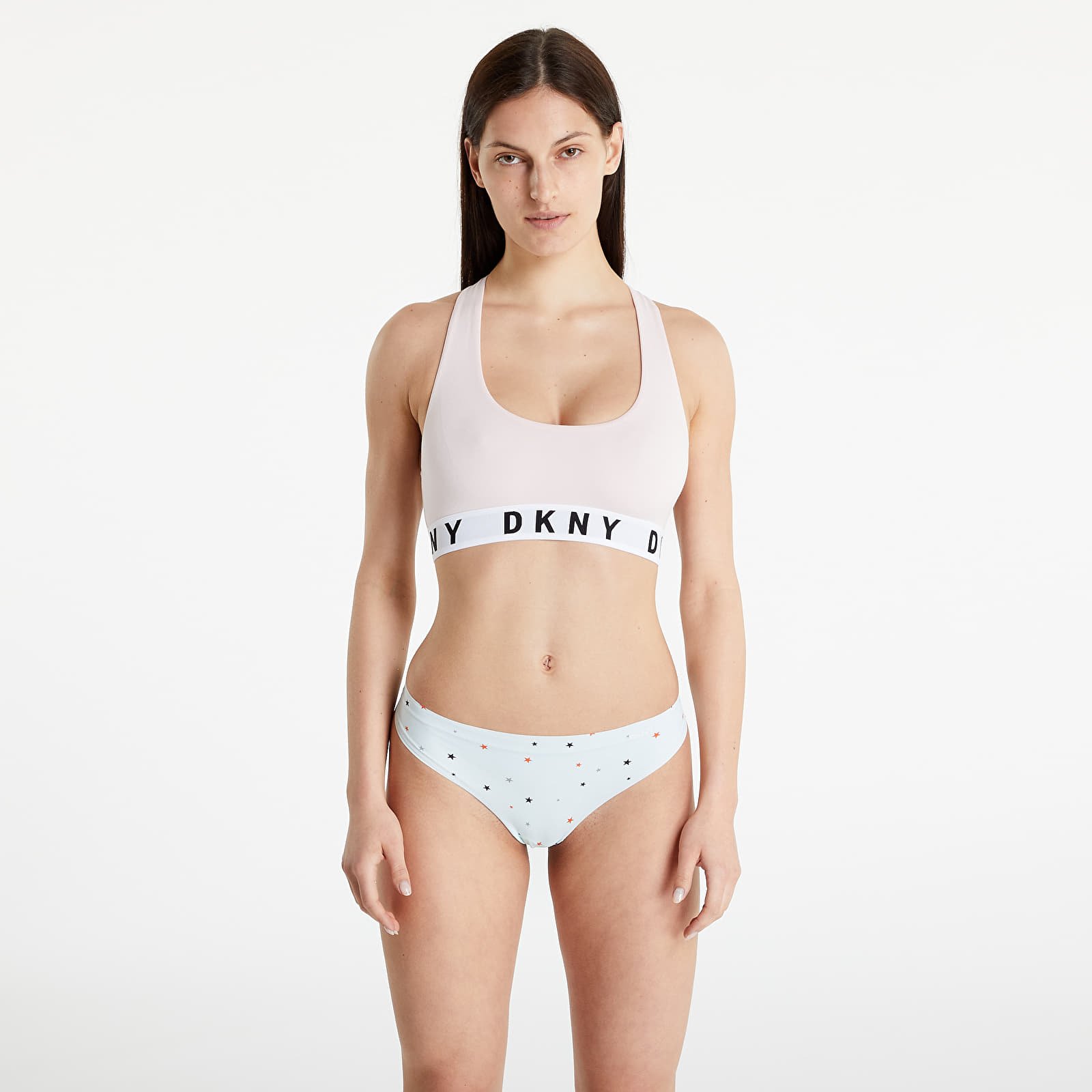 DKNY Womens Cozy Boyfriend Wirefree Pushup Bra : : Clothing, Shoes  & Accessories