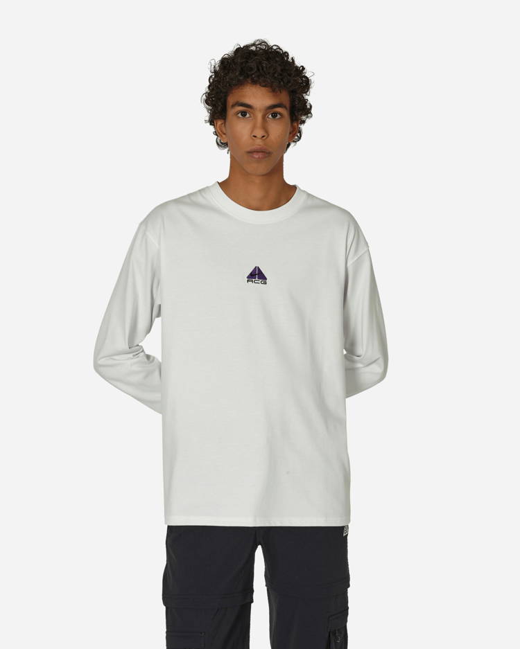 Nike ACG Lungs Men's Long-Sleeve T-Shirt.