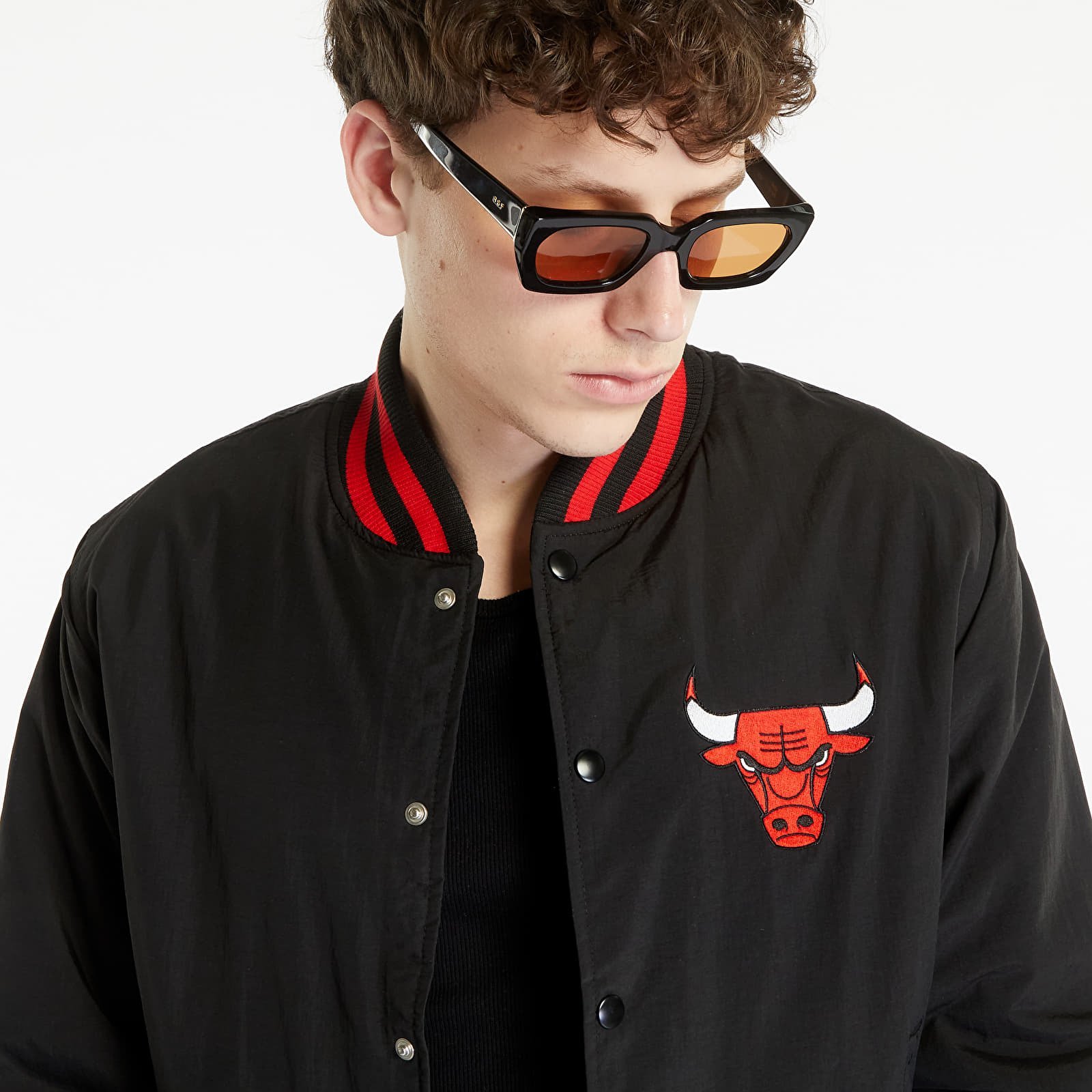 New era Metalic Chicago Bulls Windbreaker Jacket Black