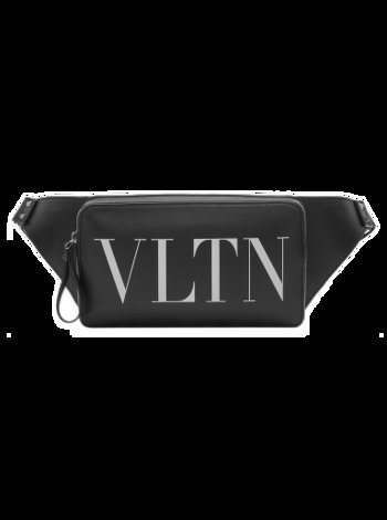 Valentino Garavani, Bags, Valentino Garavani Black Rockstud Waist Belt Bag  Size 75