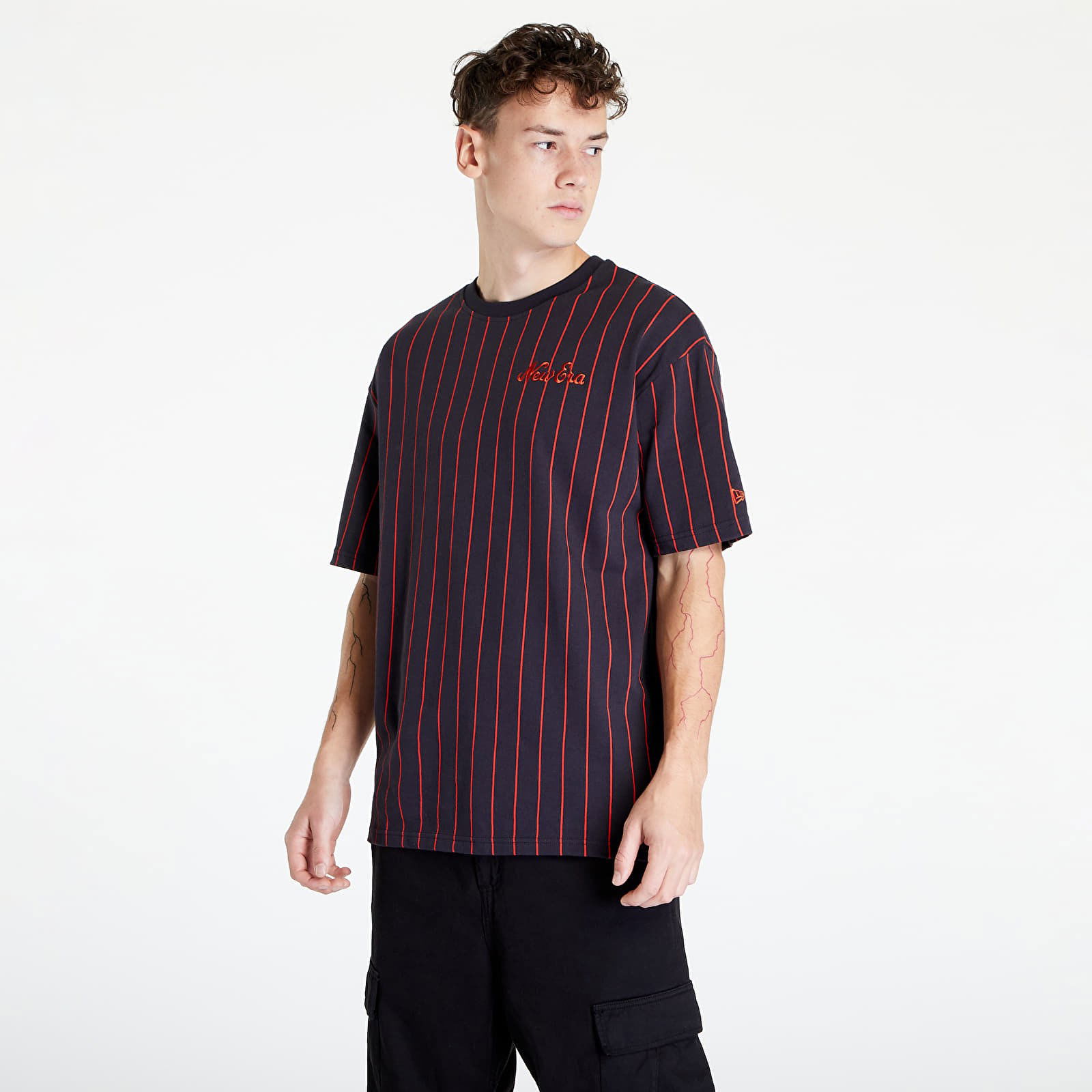 Rate this fit 1-10! 💯⁠ ⁠ Ft. New Era's 'Pinstripe Tee' collection