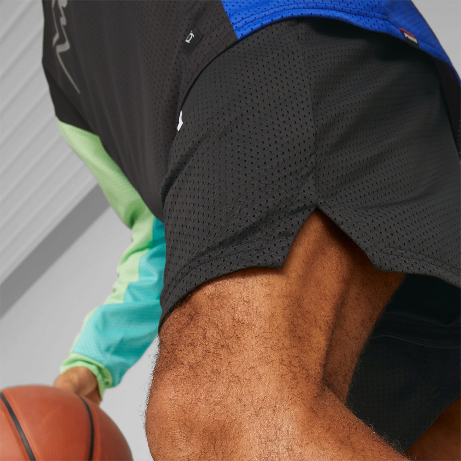 Core Basketball 539573_01 | Jaws Shorts Puma Shorts FLEXDOG