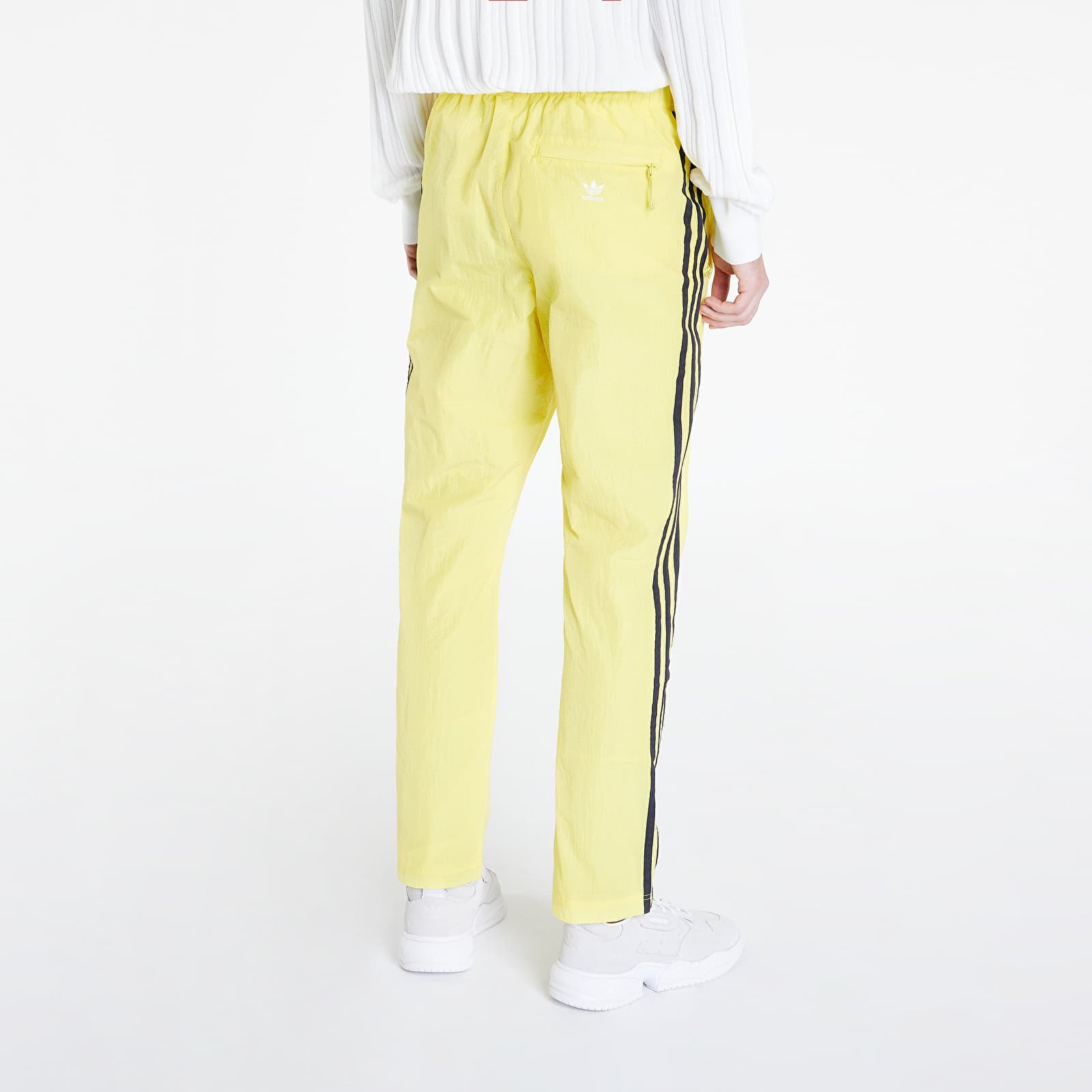 samenwerken Isolator Pekkadillo Trousers adidas Originals Pharrell Williams x Shell Pants HS7620 | FLEXDOG