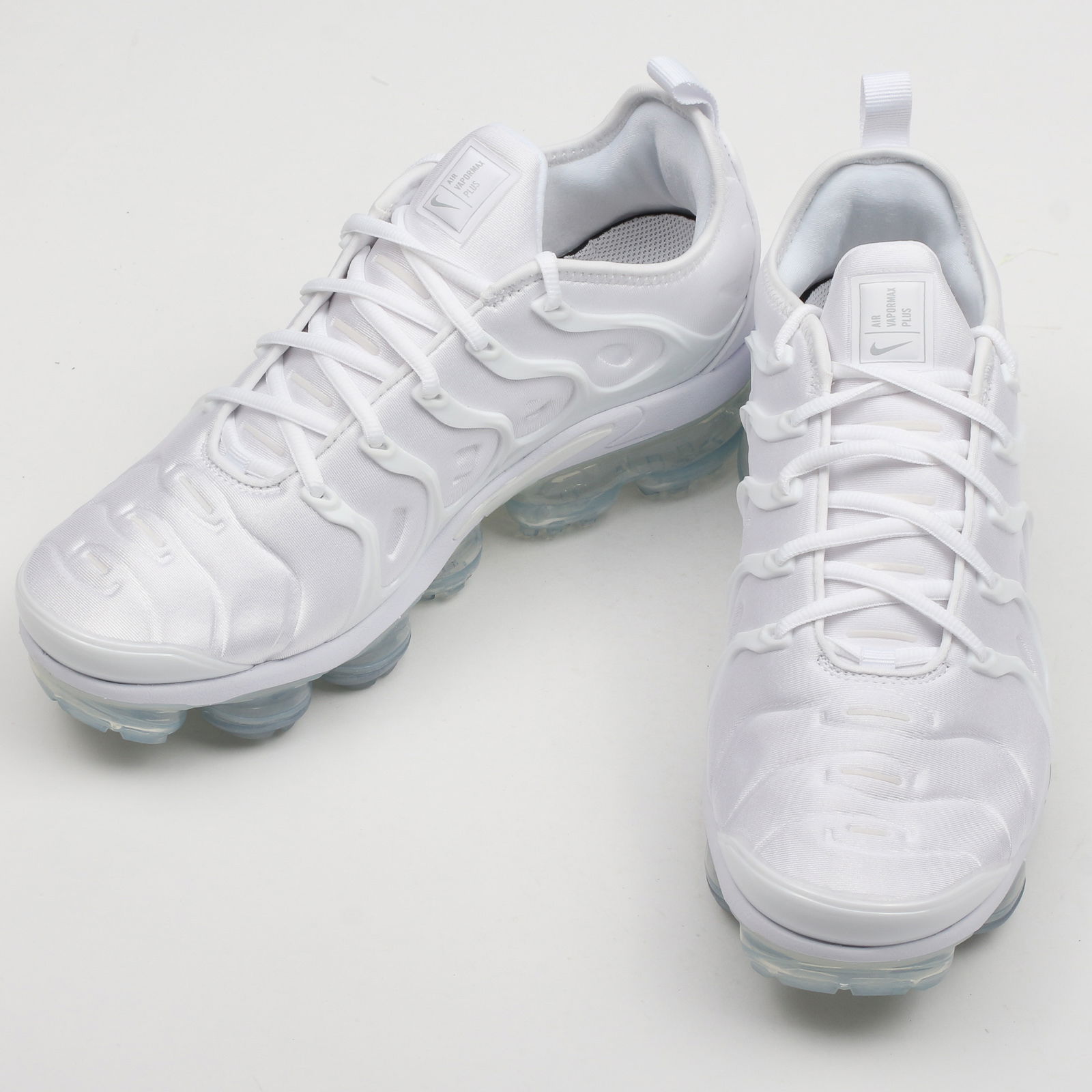 Nike Air Vapormax Plus 924453-100