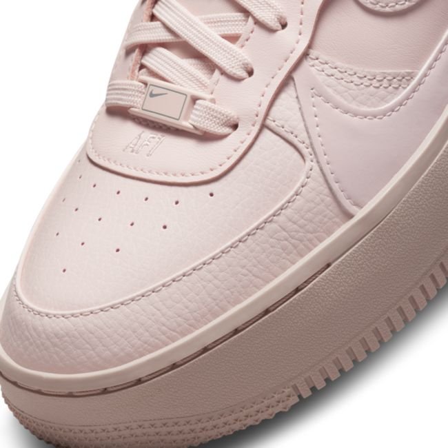 Nike Wmns Air Force 1 PLT.AF.ORM Pink - Size 8.5 Women