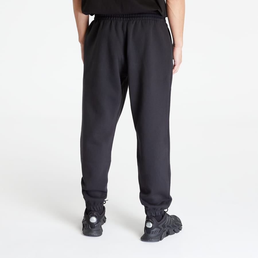 Sweatpants adidas Originals Trefoil Essentials Pants HB7501 | FLEXDOG