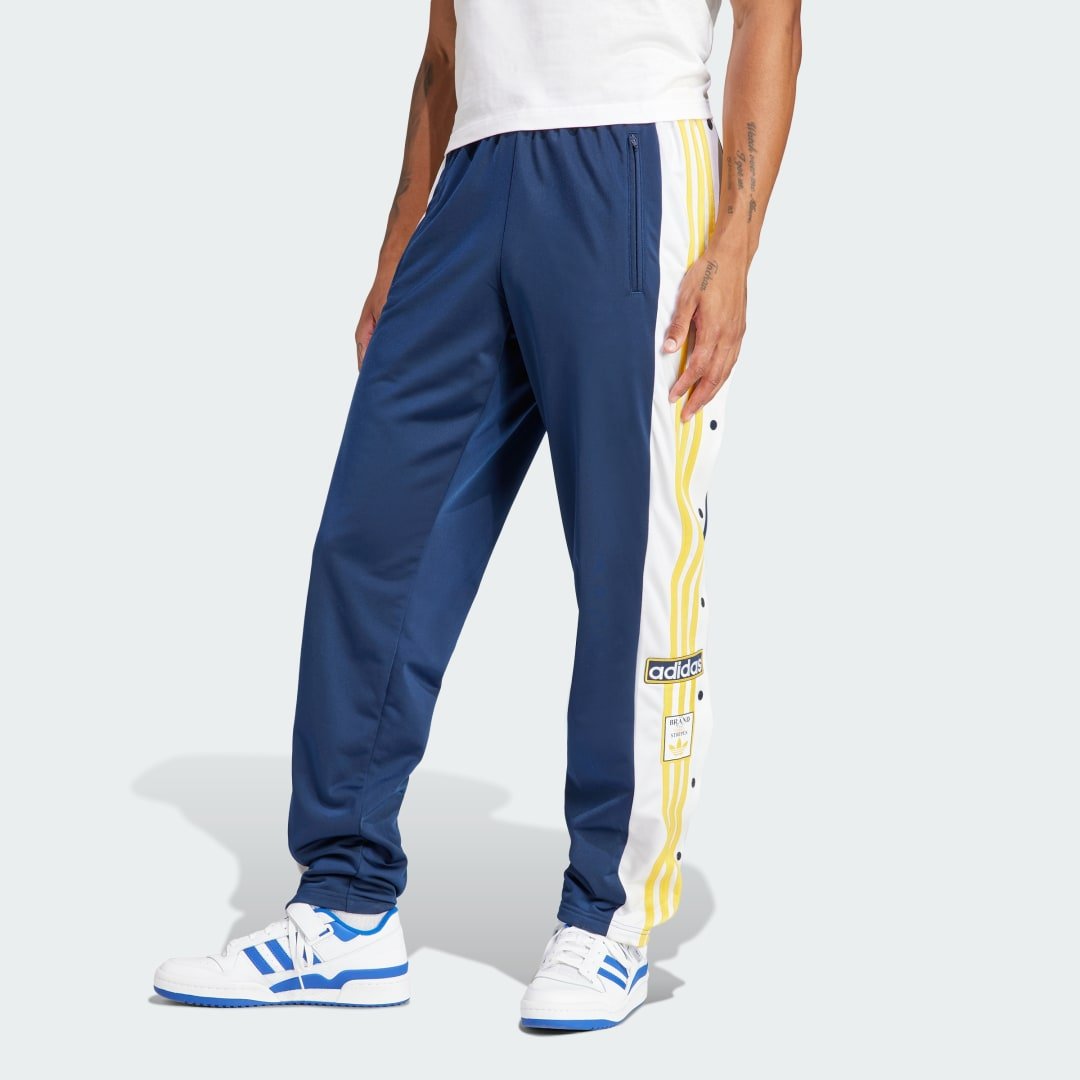 Amazon.com: adidas Originals Women's Adicolor Superstar Track Pants, Better  Scarlet, Small : Clothing, Shoes & Jewelry