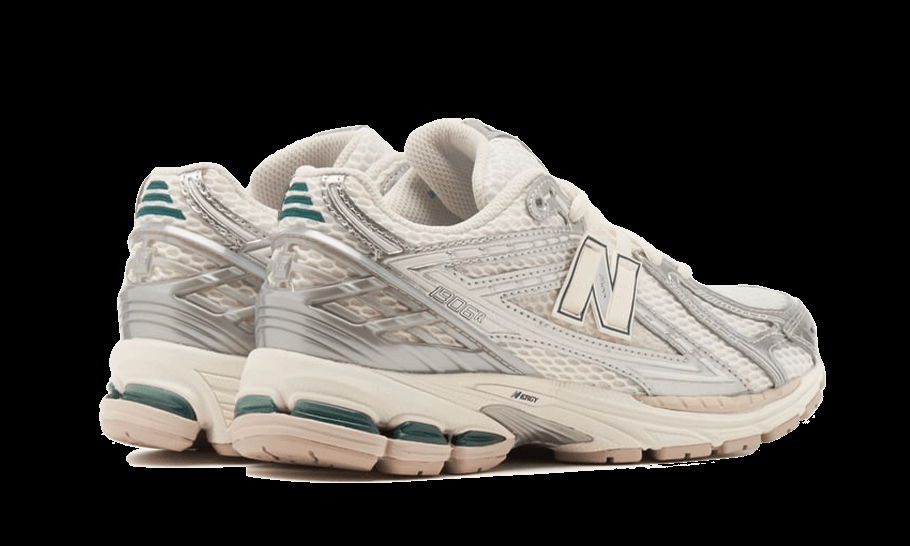 New Balance M1906 