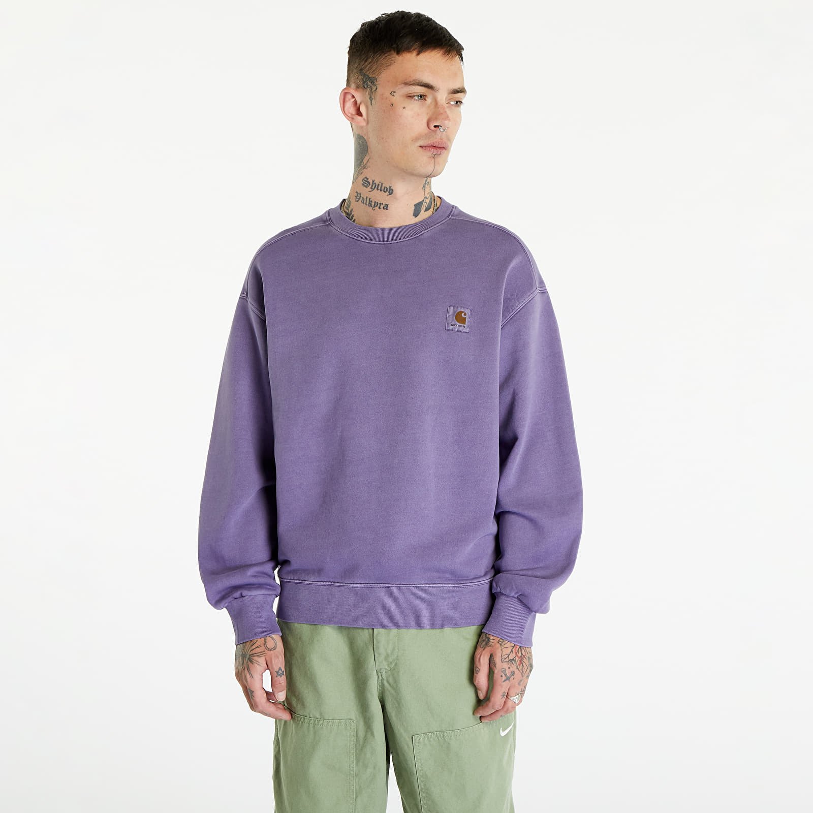 Carhartt WIP - Vista Sweatshirt (Dark Plum Garment Dyed)