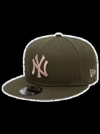 Caps New Era 3930 MLB League Essential NY Olive