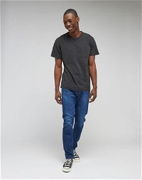 Relaxed Pocket Tee "Washed Black"