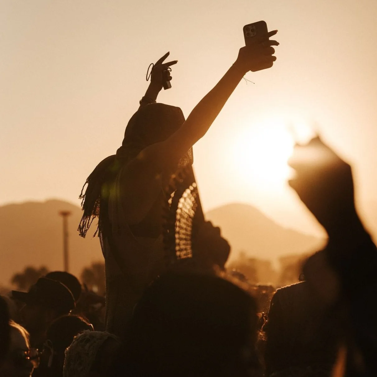 Festival Season Essentials: How to Pack Smart for Unforgettable Moments