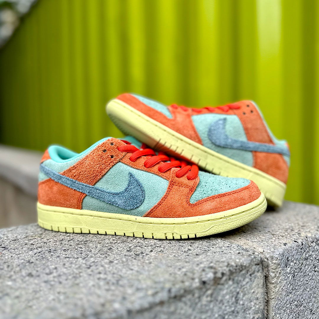 Nike SB Dunk Low 'Noise Aqua' DV5429-800 Release Date